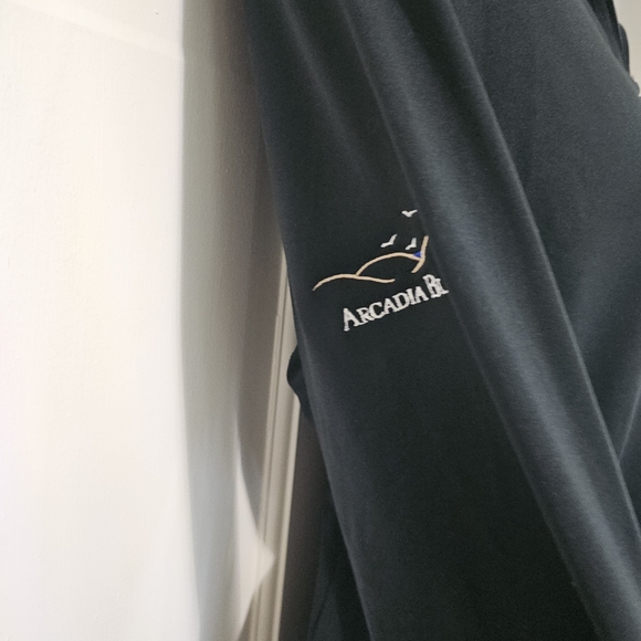 Nike Women's Black Long Sleeve Zip Top - Picture 2 of 4